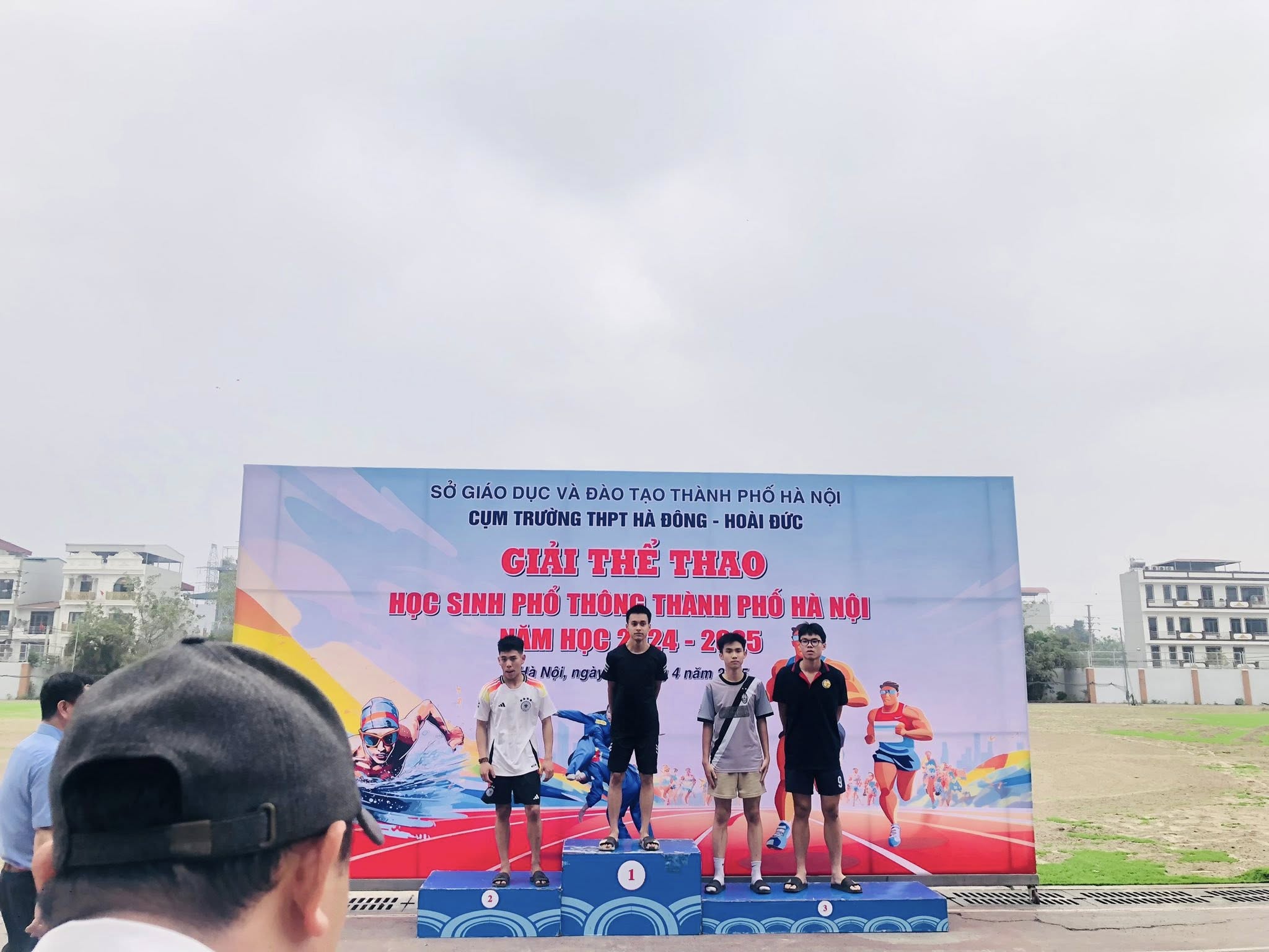 489589972_1084598587044590_4518438064325222361_n