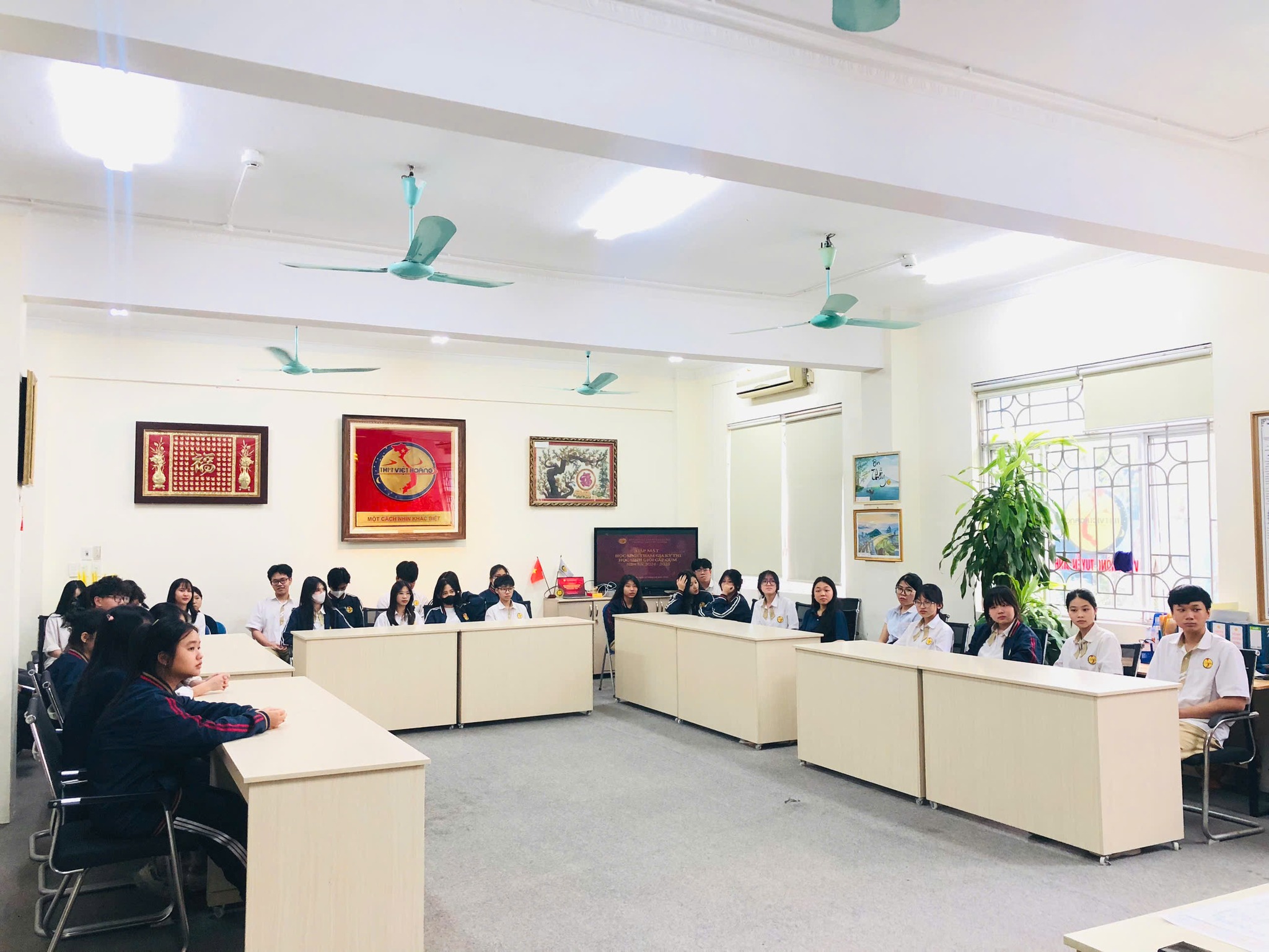 489807006_1085985960239186_2341964762261568711_n